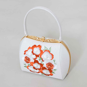 振袖に合うカバン